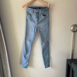 Abercrombie & Fitch High Rise Super Skinny Jeans - sz 26 / 2R